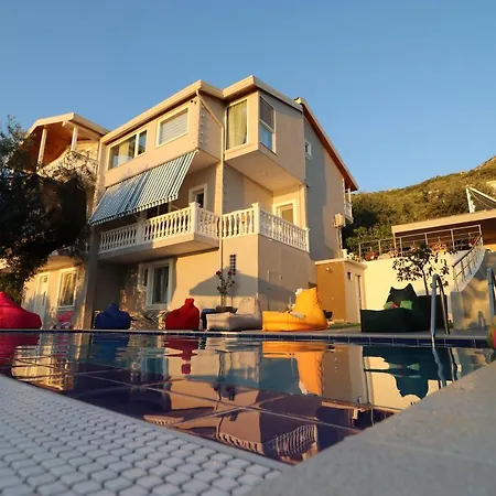 Elarad Gasthuis Vlorë